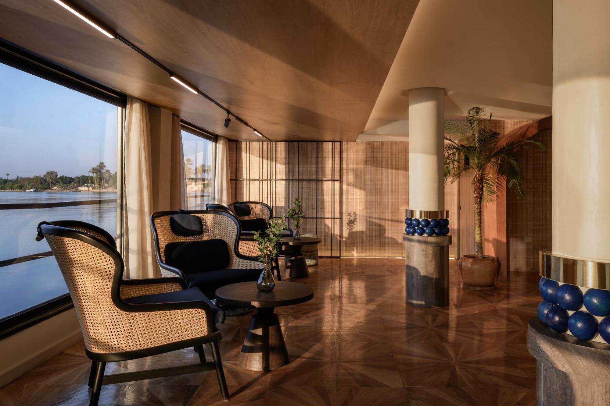 Soleil Nile Cruise - Every Monday From Luxor For 4 & 7 Nights, And Every Friday From Aswan For 3 & 7 Nights Eksteriør billede